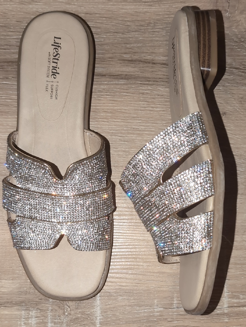 LifeStride Women's Royalty Bling sandals 9